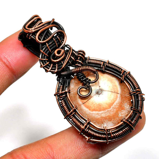 Terra’s Embrace – Agate & Copper Pendant