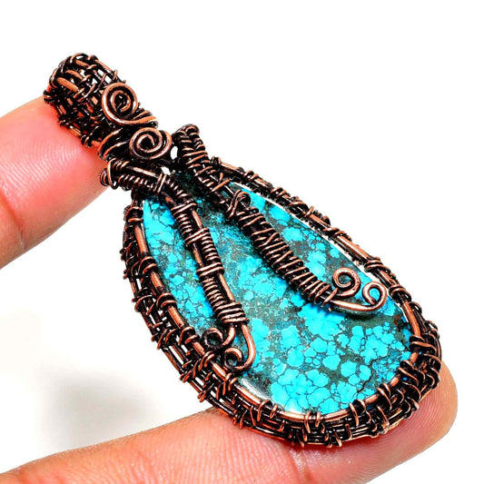 Serenity’s Embrace – Turquoise & Copper Pendant
