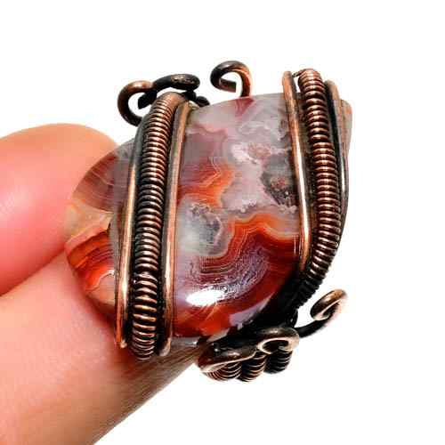 Earth’s Embrace – Agate & Oxidized Copper Pendant