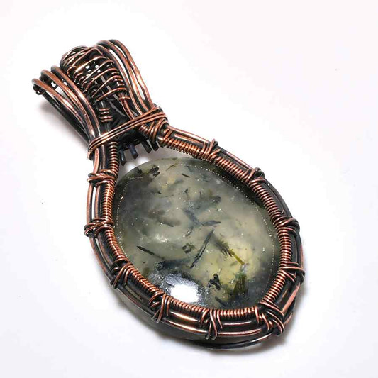 Celestial Guardian – Labradorite & Oxidized Copper Pendant