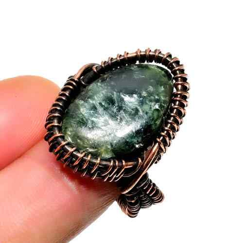 Forest Harmony – Green Stone & Copper Wire Ring
