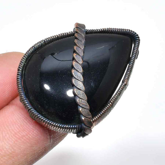 Obsidian Embrace – Oxidized Copper Wire Pendant