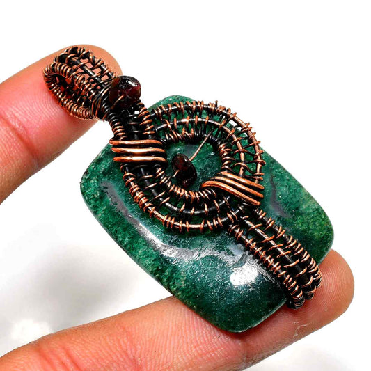 Earth’s Embrace – Jade & Copper Harmony Pendant