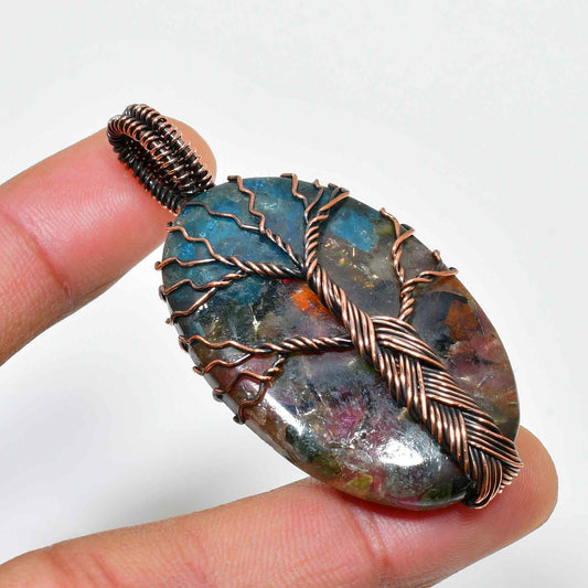 Gaia’s Embrace – Tree Agate Copper Pendant