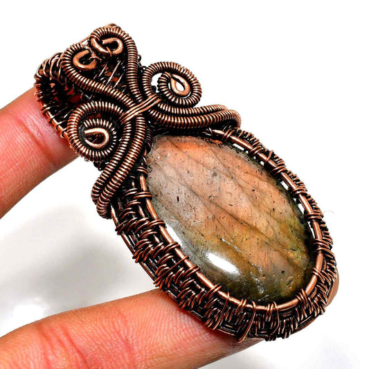 Gaia’s Embrace – Earthstone Copper Pendant