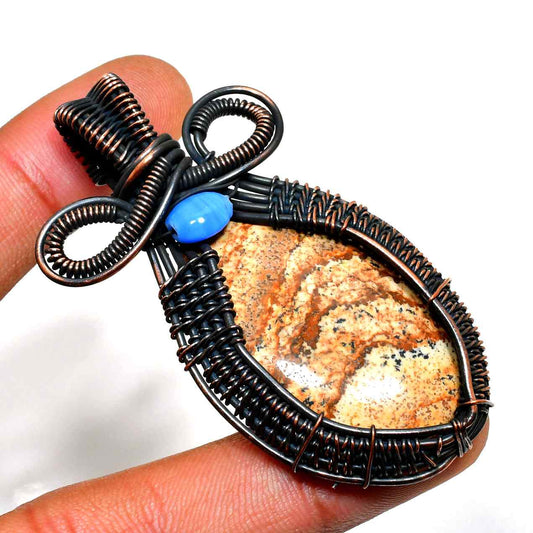 Nomad’s Dream – Desert Stone & Black Wire Pendant
