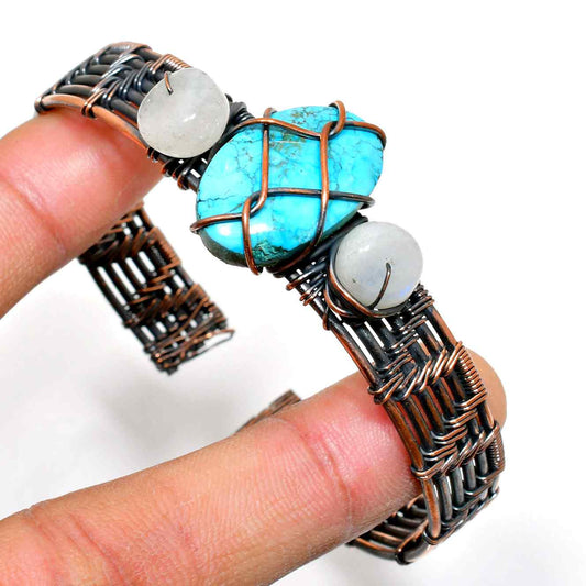 Serenity’s Embrace – Turquoise & Moonstone Wire Cuff