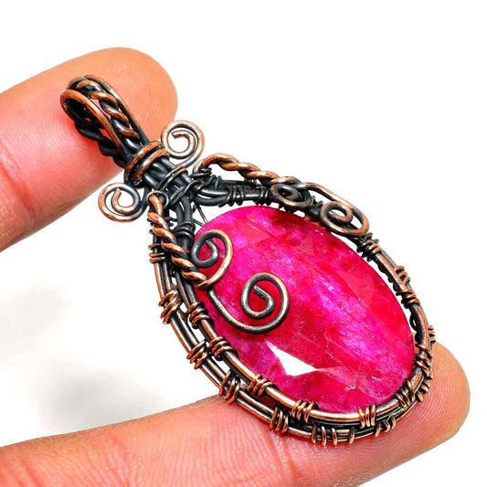 Scarlet Essence – Ruby Copper Pendant