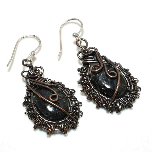 Onyx Aegis – Copper Wire Earrings