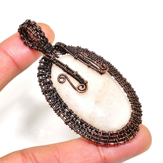 Whispering Earth – Copper-Wrapped Crystal Pendant