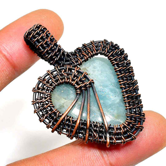Ocean’s Whisper – Aquamarine Copper Pendant