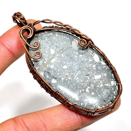 Earthen Balance – Gray Agate Copper Pendant