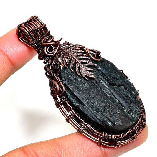Gaia’s Guardian – Copper-Wrapped Black Tourmaline Pendant