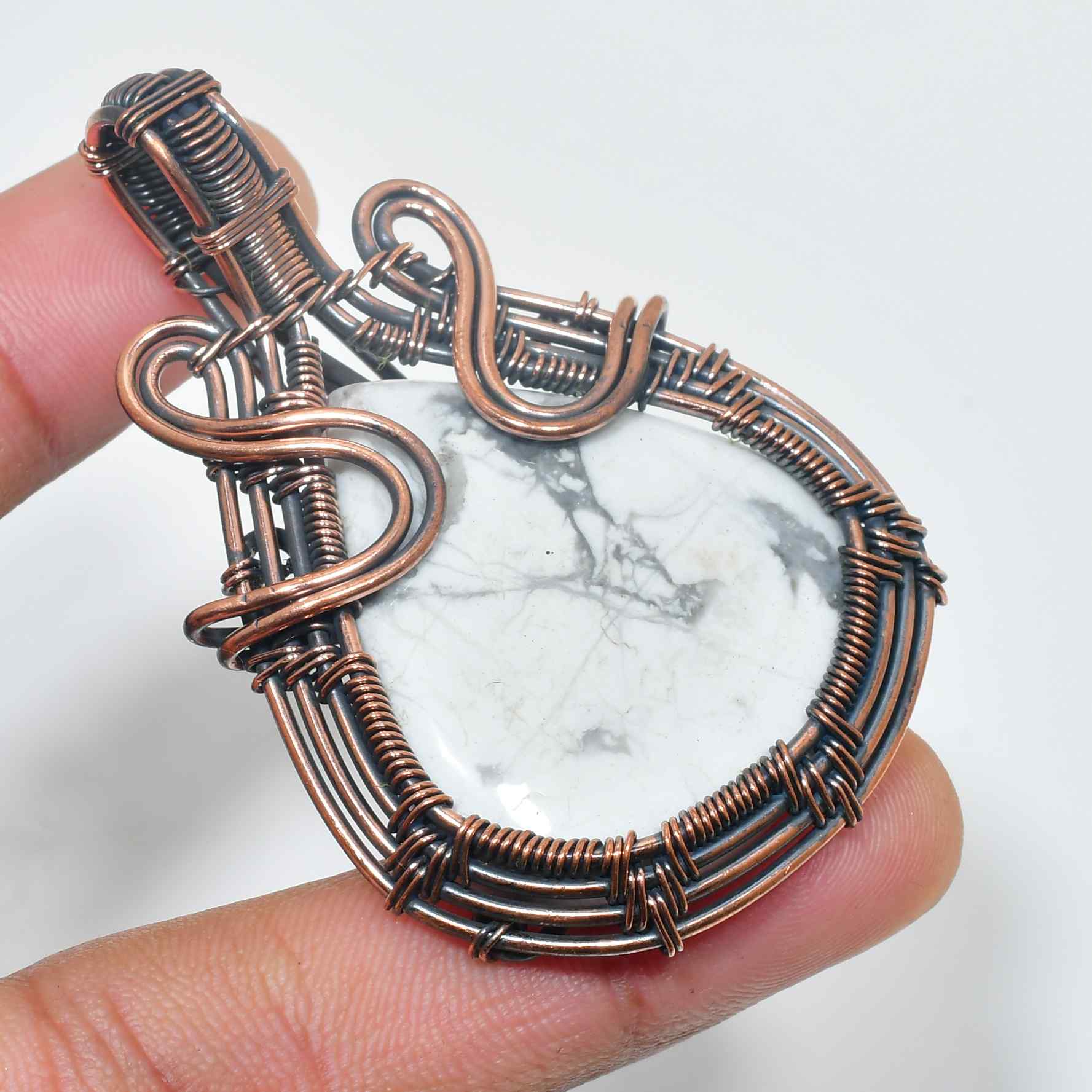 Terra Essence – Copper-Wrapped Natural Stone Pendant