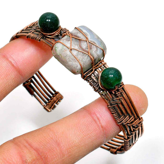 Gaia’s Harmony – Copper-Wrapped Gemstone Bracelet