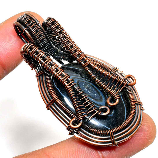 Raven’s Anchor – Copper & Black Stone Pendant