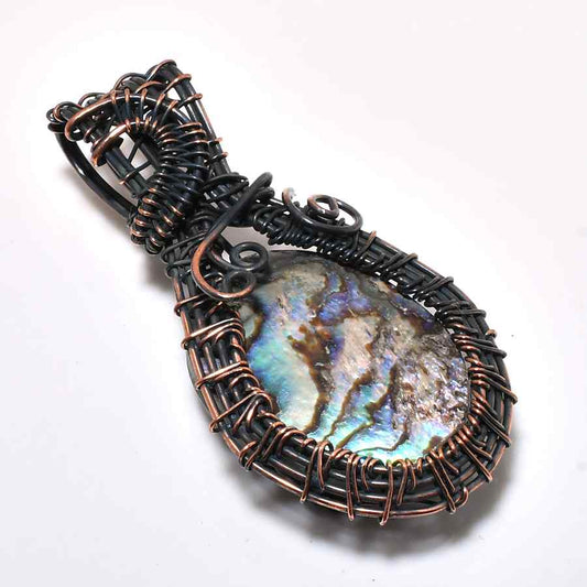 Celestial Harmony – Oxidized Copper Labradorite Pendant