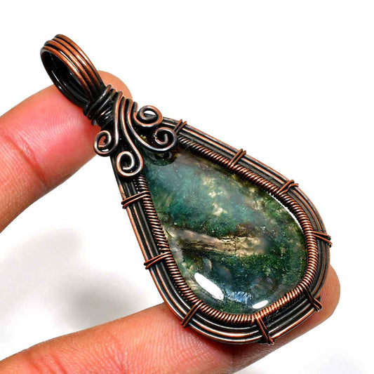 Gaia’s Embrace – Green Moss Agate Copper Pendant
