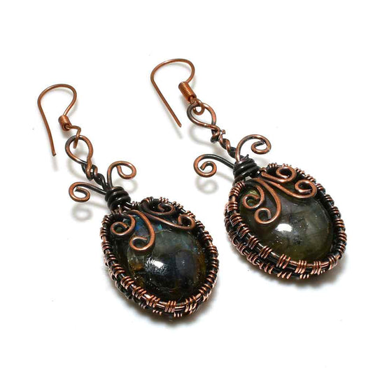 Selene’s Glow – Labradorite Copper Earrings