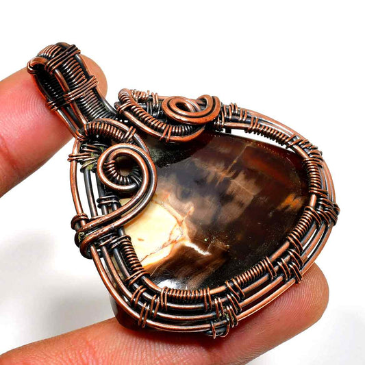 Wildwood’s Embrace – Tiger’s Eye & Copper Pendant