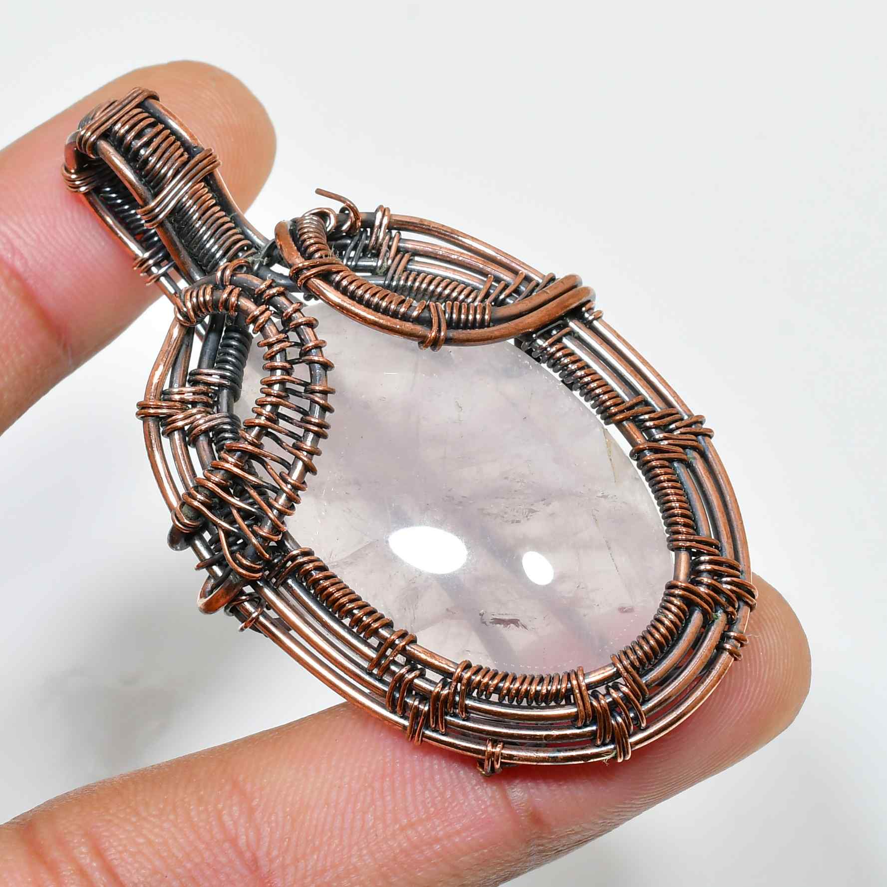 Luna’s Clarity – Quartz Copper Pendant