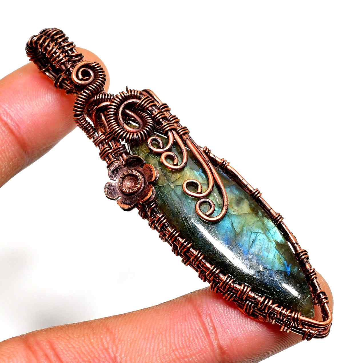 Selene’s Veil – Labradorite Copper Pendant