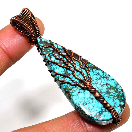Azure Embrace – Hand-Wrapped Turquoise Copper Pendant