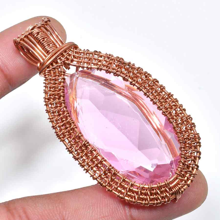 Serenity’s Embrace – Rose Quartz Copper Pendant