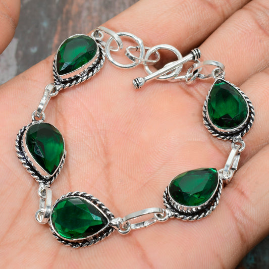 Verdant Embrace – Sterling Silver Emerald Bracelet