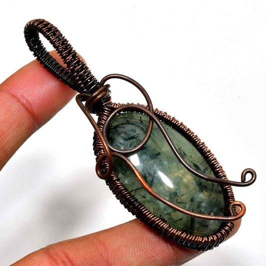 Serenity’s Embrace – Olive Green Copper Pendant