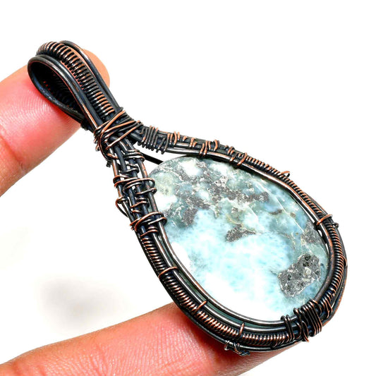 Ocean’s Embrace – Aquamarine Copper Pendant