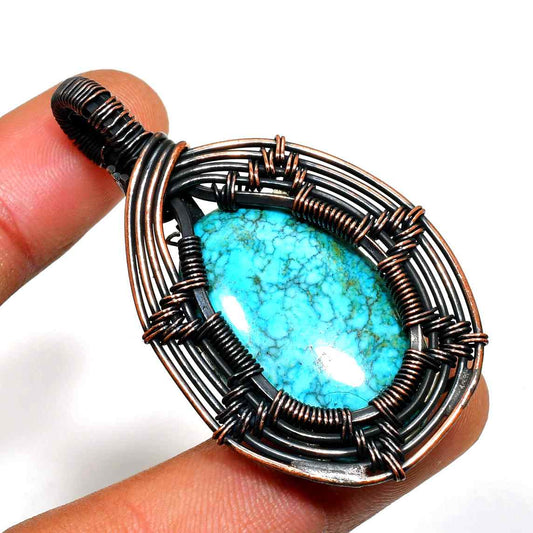 Tranquil Tide – Copper-Wrapped Turquoise Pendant