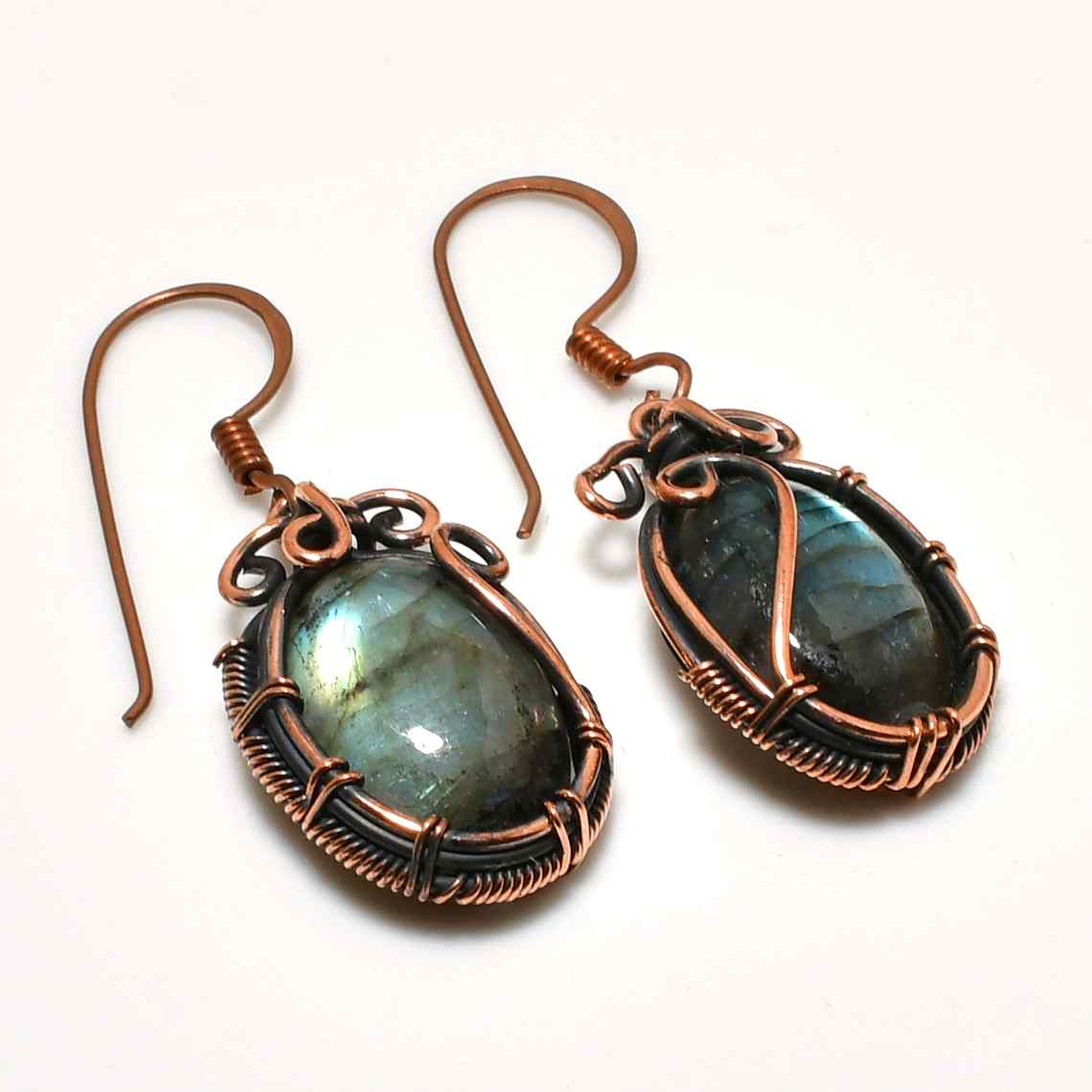 Aurora’s Gleam – Labradorite Copper Earrings