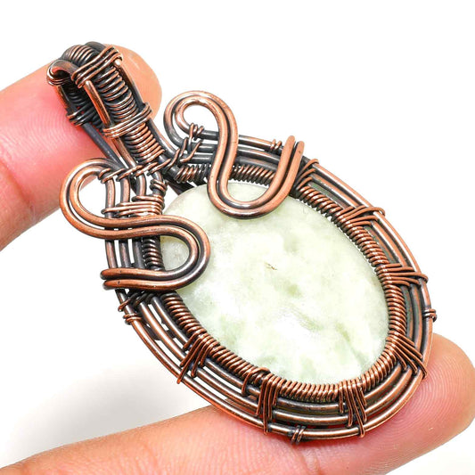 Serene Harmony – Jade & Copper Wire Pendant