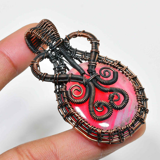 Serenity’s Embrace – Oxidized Copper Gemstone Pendant