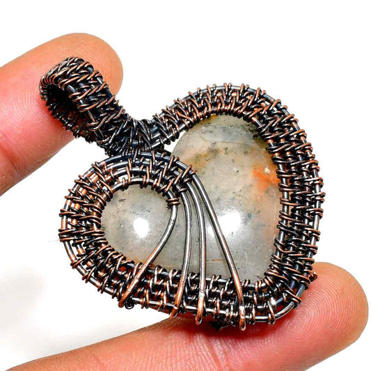 Heart’s Embrace – Copper Gemstone Pendant