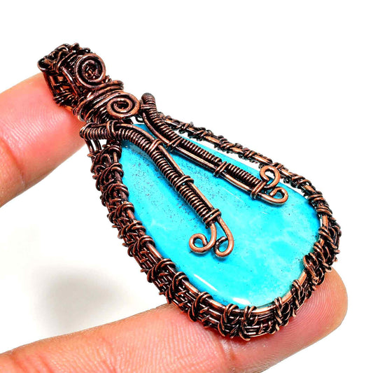 Serenity’s Embrace – Turquoise Copper Pendant