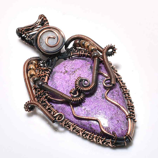 Ezra’s Veil – Handcrafted Oxidized Copper Amethyst Pendant