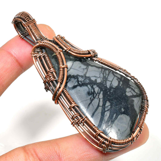 Obsidian Sentinel – Copper Wire Pendant