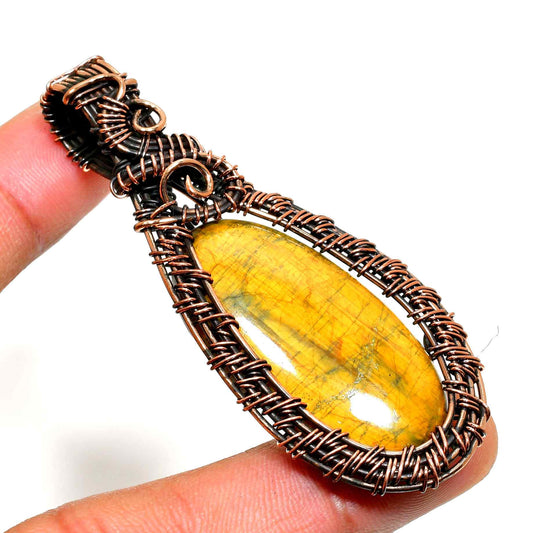 Sunlit Sonata – Yellow Crystal Copper Pendant