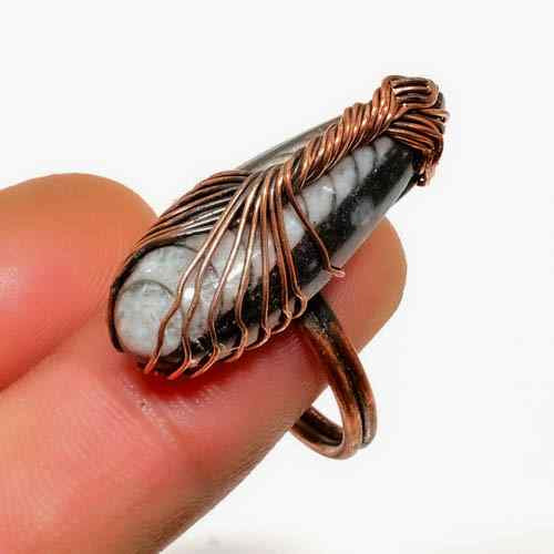 Gaia’s Embrace – Hand-Wrapped Copper Gemstone Ring