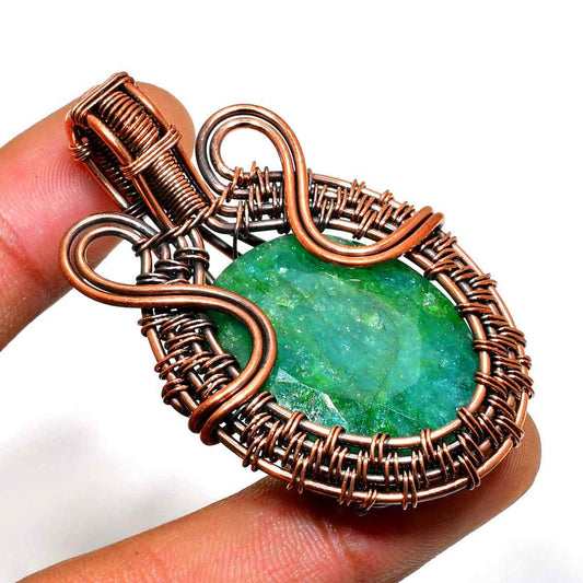 Emerald Embrace – Copper Wire Pendant