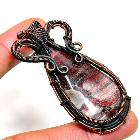 Gaia’s Embrace – Copper-Wrapped Natural Stone Pendant