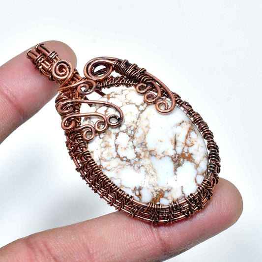 Serenity’s Embrace – Howlite Copper Pendant