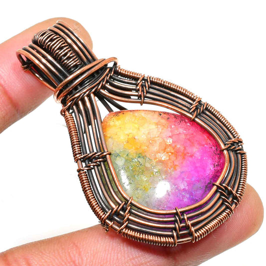 Aurora’s Embrace – Rainbow Aura Quartz Copper Pendant