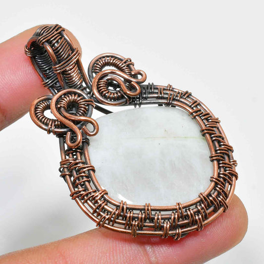Luna’s Embrace – Moonstone Copper Pendant