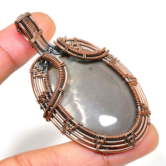 Grounded Grace – Grey Agate Copper Pendant