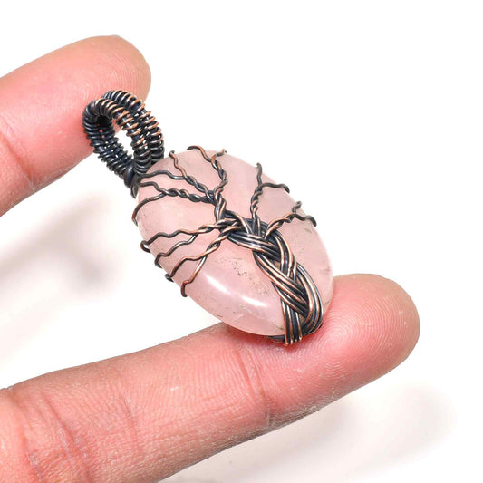 Harmony’s Embrace – Rose Quartz Copper Pendant
