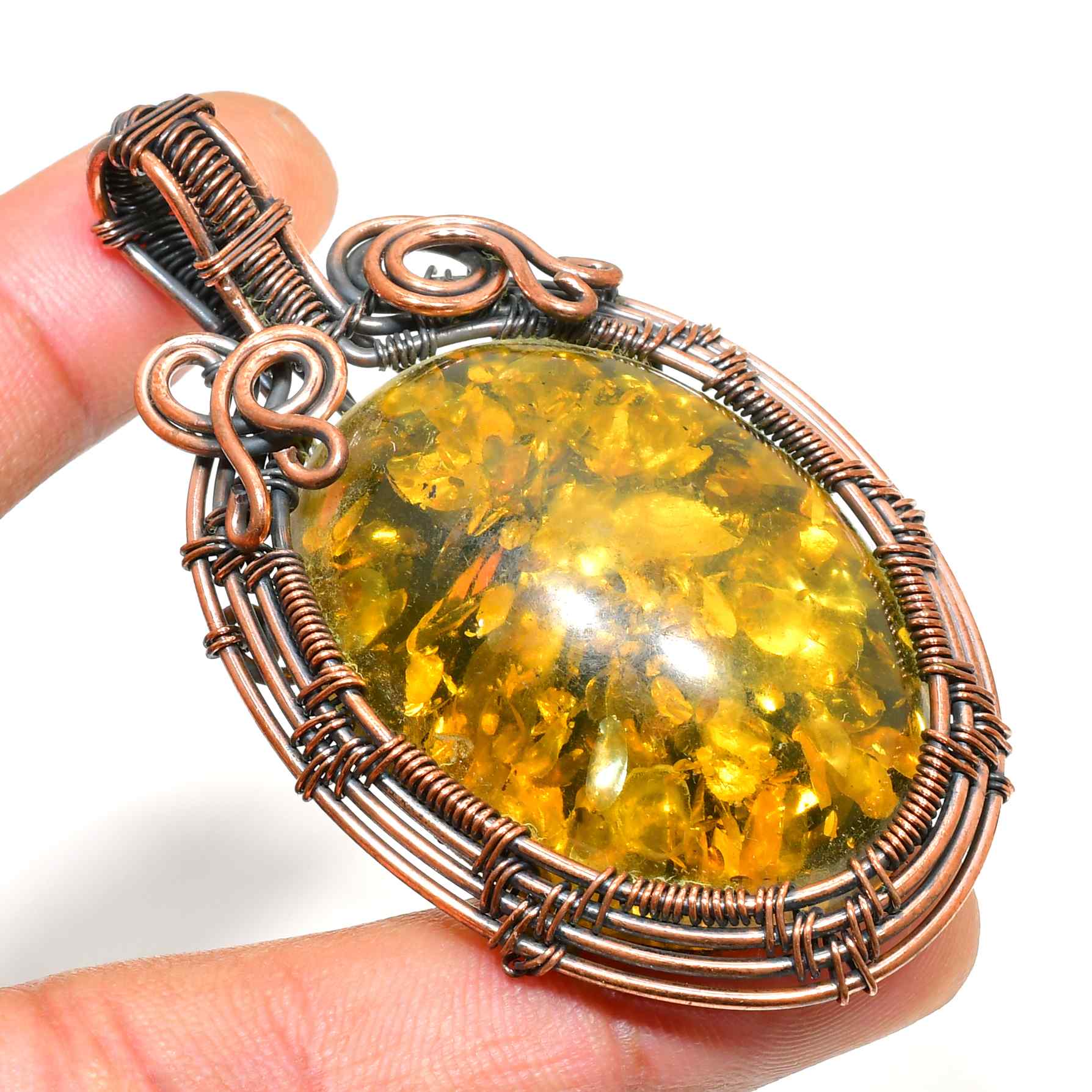 Radiant Ember – Handcrafted Amber & Copper Pendant