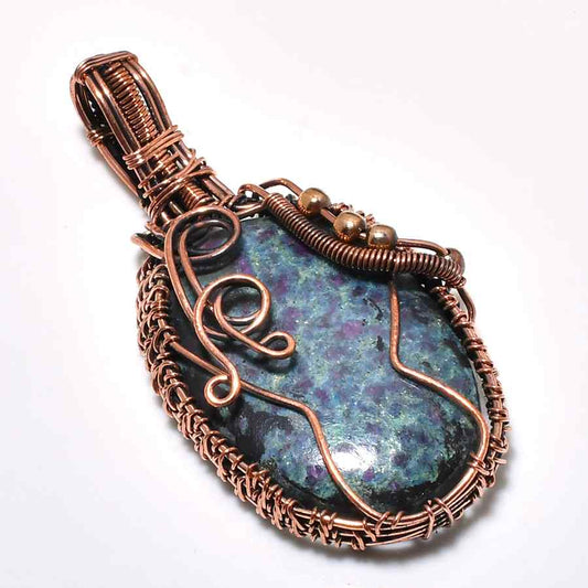 Seraphine’s Aura – Copper-Wrapped Natural Stone Pendant